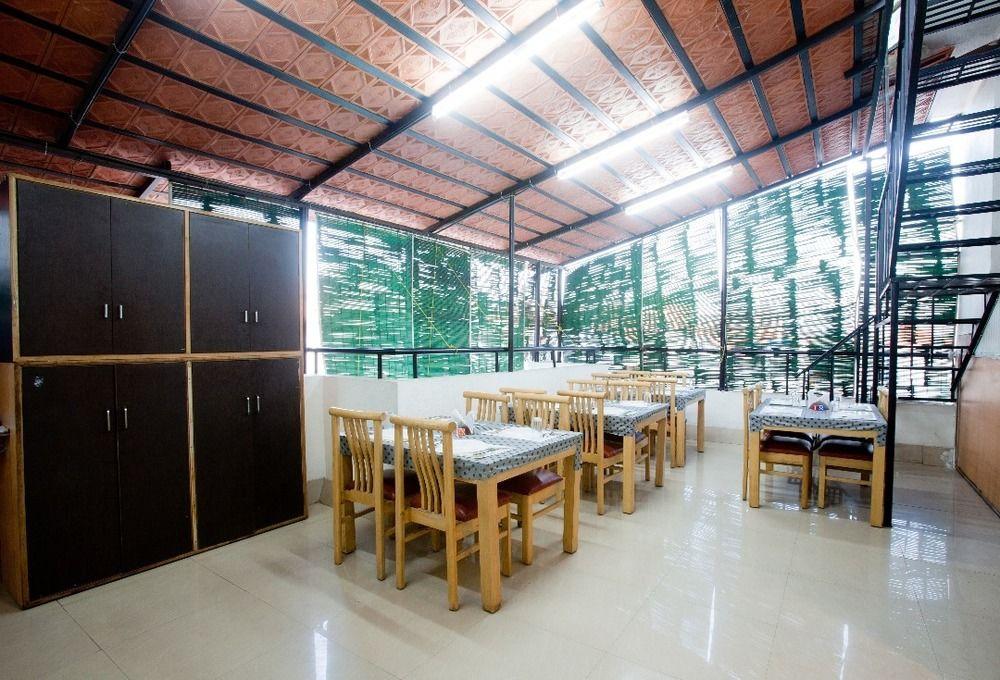 Capital O 16324 Niche Suites Bangalore Eksteriør billede